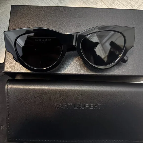 Saint Laurent Black Cat Eye Sunglasses Gold YSL Logo Trendy It Girl - Picture 2 of 11